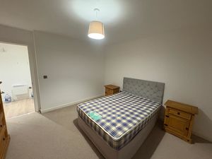 Photo 18- click for photo gallery